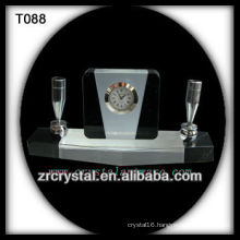 Wonderful K9 Crystal Clock T088